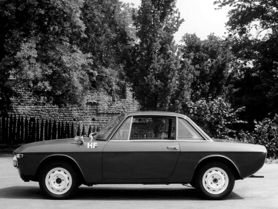  Lancia Fulvia Coupe Rallye 1.3 HF 1967 года  (фото 2 из 3)